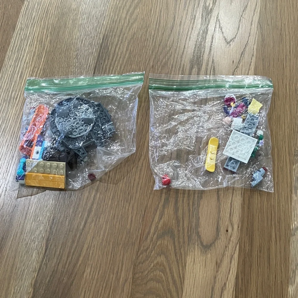 Lego Friends Lot & Other Legos - 8 Pounds of Lego